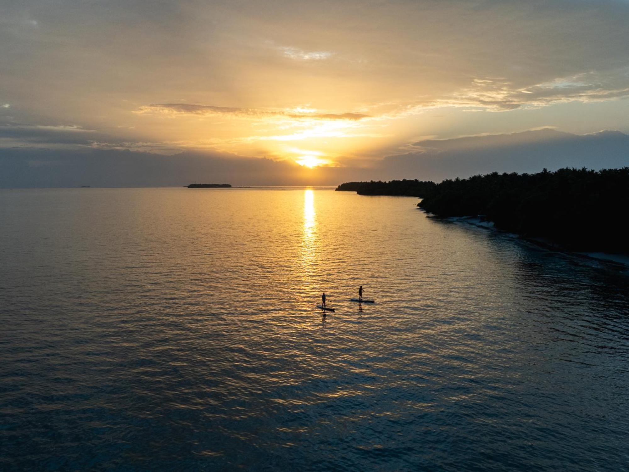 Isla Retreat Hotel Fehendhoo Exterior foto