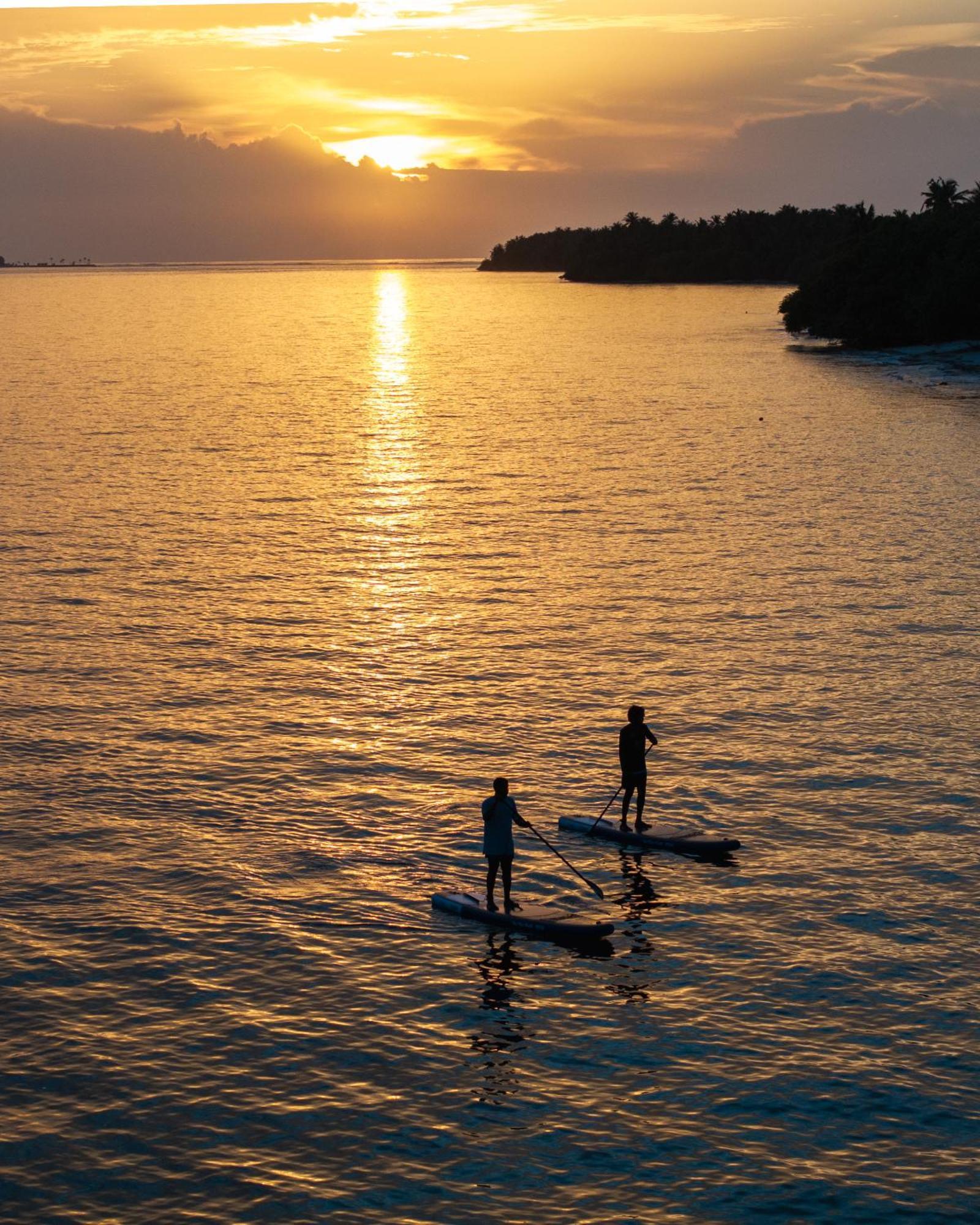 Isla Retreat Hotel Fehendhoo Exterior foto